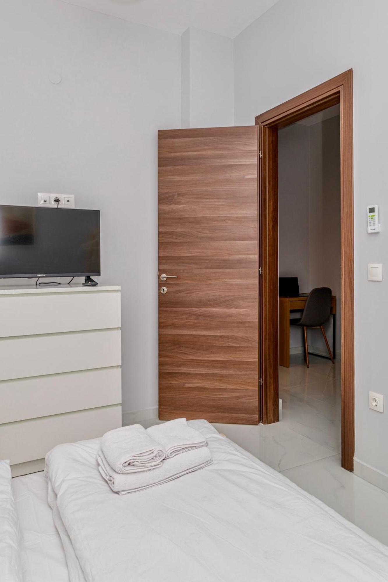 Cozy Studio In The City Center 테살로니키 외부 사진